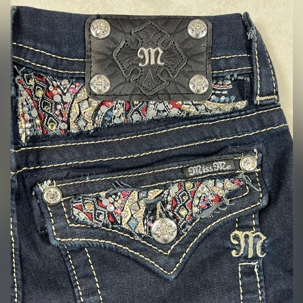 NWT Miss Me Pop Wing Size 26 Signature Skinny Studded Jeweled Dark Wash Jeans - Picture 12 of 16